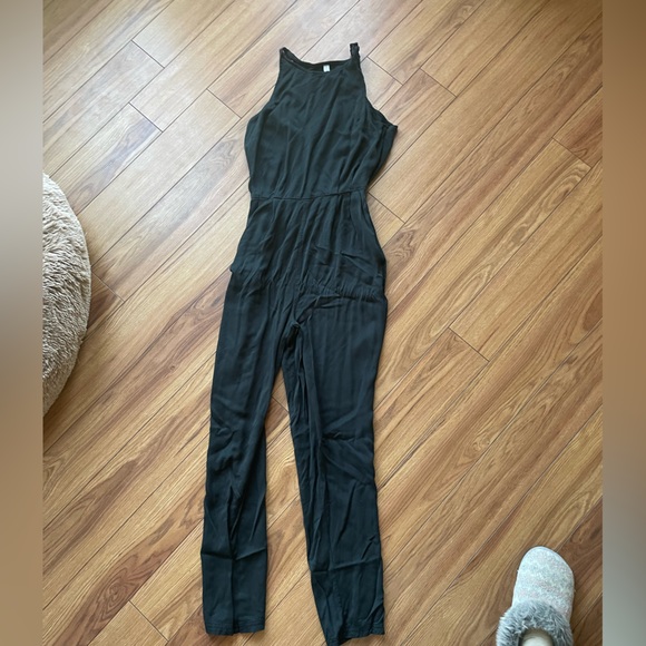 RVCA Jumpsuit - Picture 1 of 6